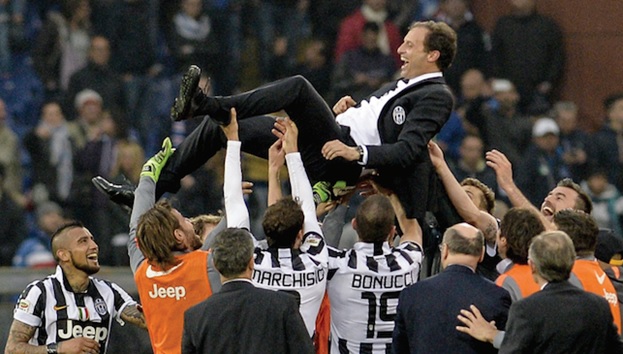 Massimilliano-Allegri-and-his-club-celebrate