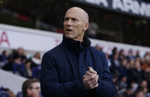 Swansea City manager Bob Bradley before the game