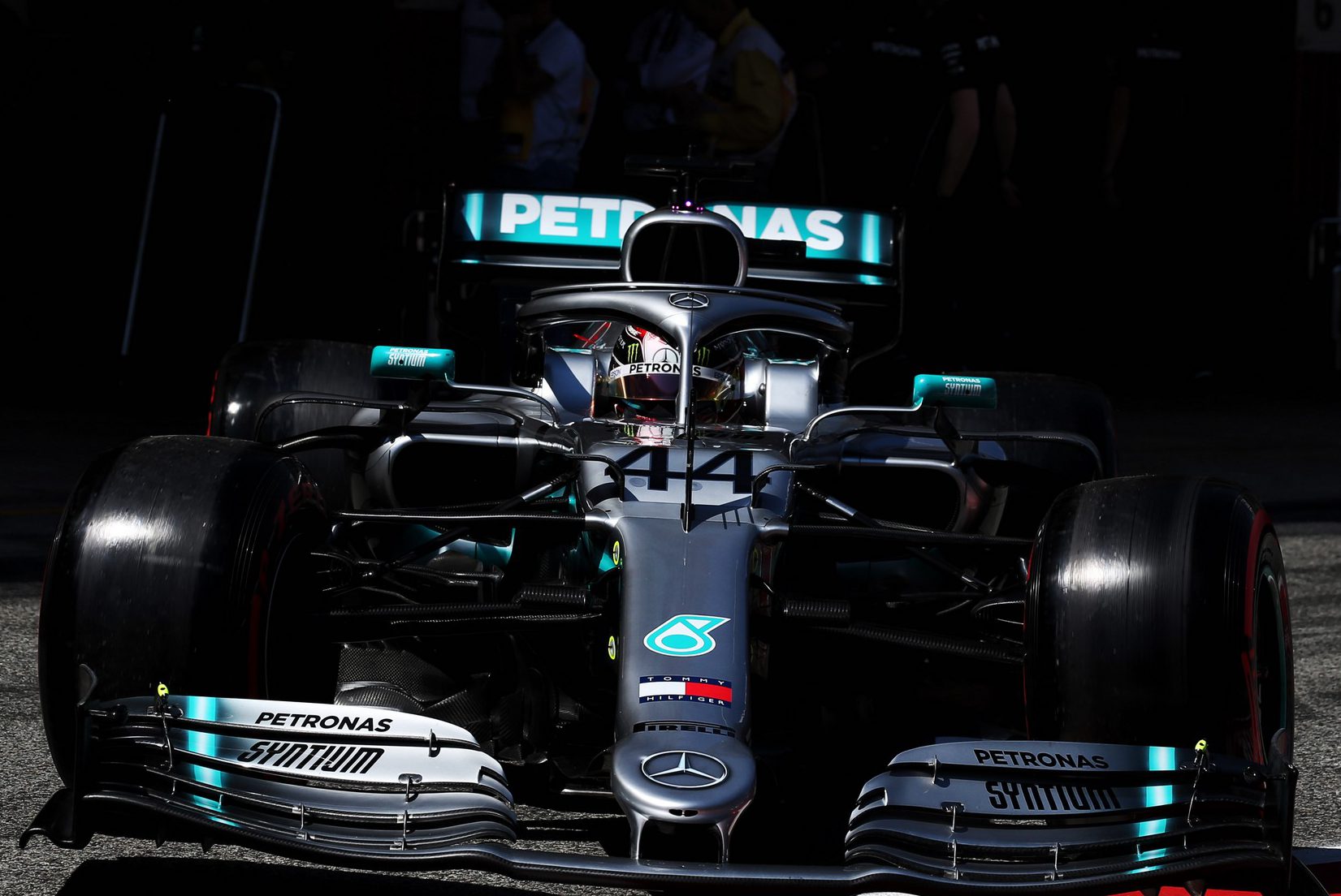 Mercedes 2019 - Hamilton 44