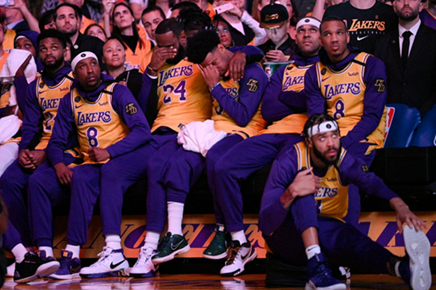 Lakers Honor Kobe Bryant with an Emotional Basketball Memorial