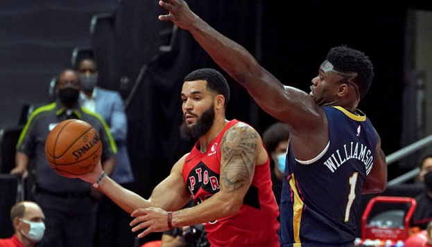 NBA: Pecilans Beat Raptors 113-99 in Opener