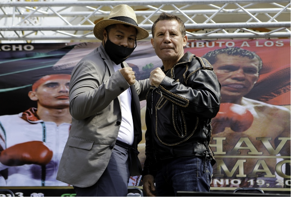 Julio Cesar Chavez Puts His Life at Risk in a Fight Against Macho Camacho Jr