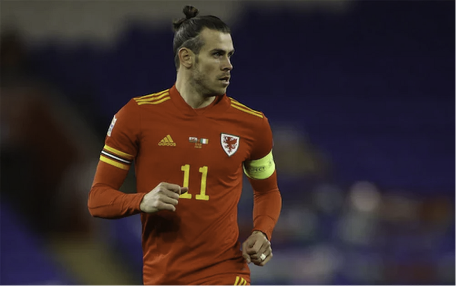 Gareth Bale Storms Out of Interviews and Refuses to Answer Question over Wales Future