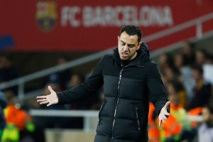 Xavi Hernandez Announces Departure from Barcelona