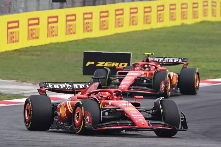 Sainz and leclerc fight off at china