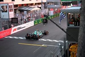 Alonso at F1 Monaco chequered flag