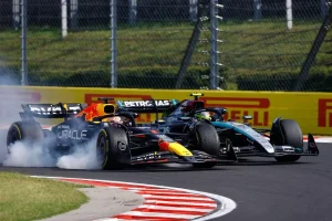 Hamilton and Verstappen fighting