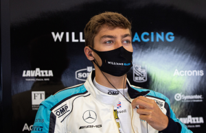 Russell Belum Ingin Pikirkan Masa Depan di Mercedes