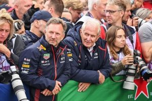 Dituding Lakukan Pelecehan, Helmut Marko Bela Bos Red Bull Racing