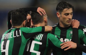 ROME, ITALY - FEBRUARY 29:  Domenico Berardi #25 with his teammates of US Sassuolo celebrates after scoring the opening goal from penalty spot during the Serie A match between SS Lazio and US Sassuolo Calcio at Stadio Olimpico on February 29, 2016 in Rome, Italy.  (Photo by Paolo Bruno/Getty Images)